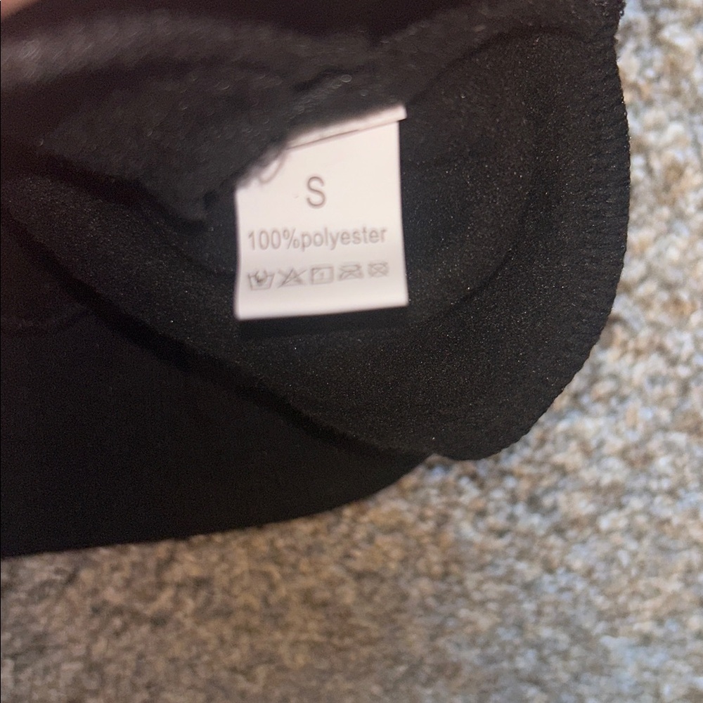 Black Travel Sweatshirt - Picture 5 of 5